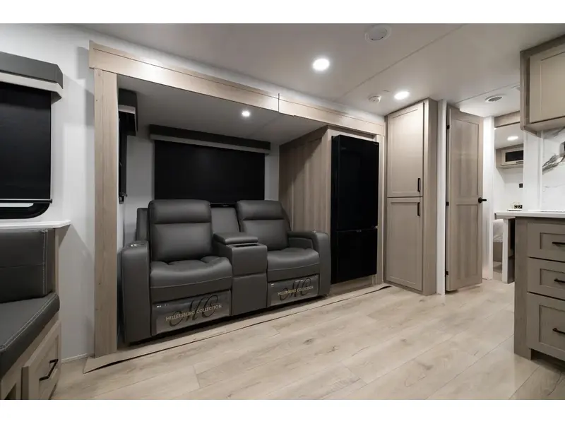 2026 Forest River Flagstaff 26SRD