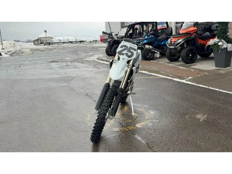 2023 Stark Future STARK VARG MX Alpha 80hp thumbnail 7