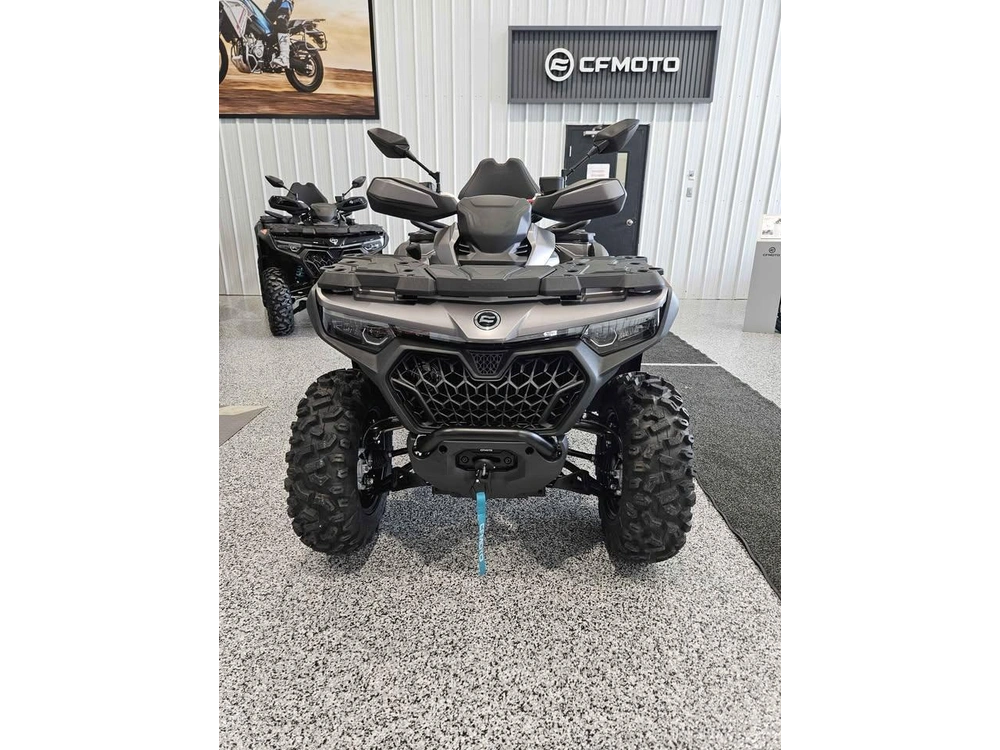 2026 Cfmoto Cforce 800 Touring alt