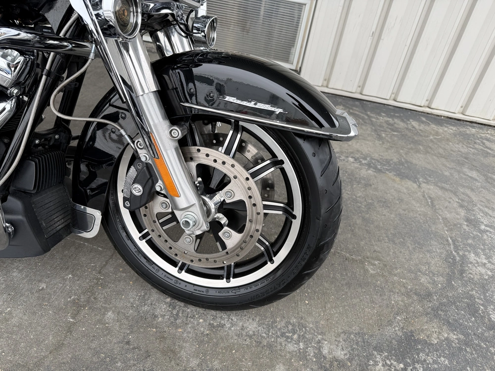 2017 Harley-davidson Flhr-road King alt