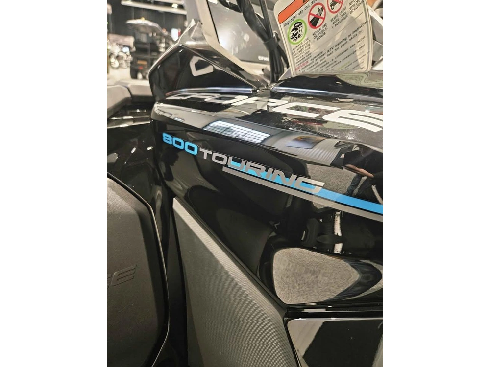 2026 Cfmoto Cforce 800 Touring alt