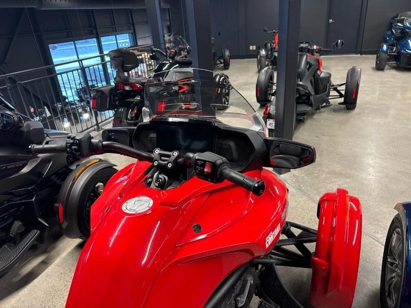 Can-am Spyder F3 Limited (se6) 2024 alt