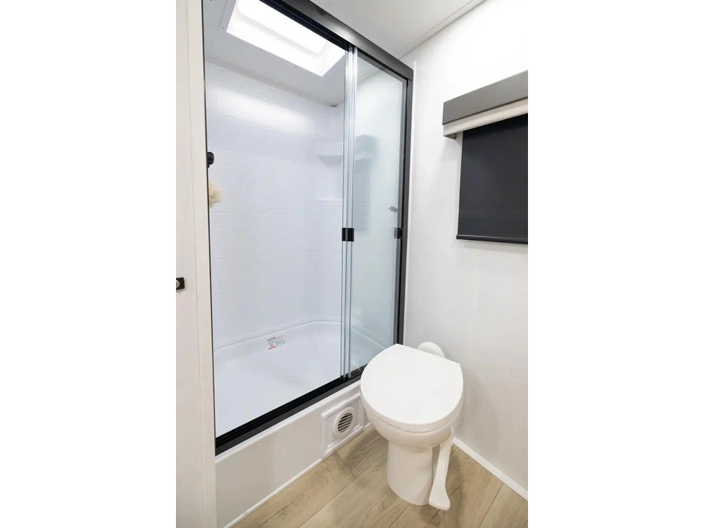 Forest River Flagstaff 26rbws 2026 alt