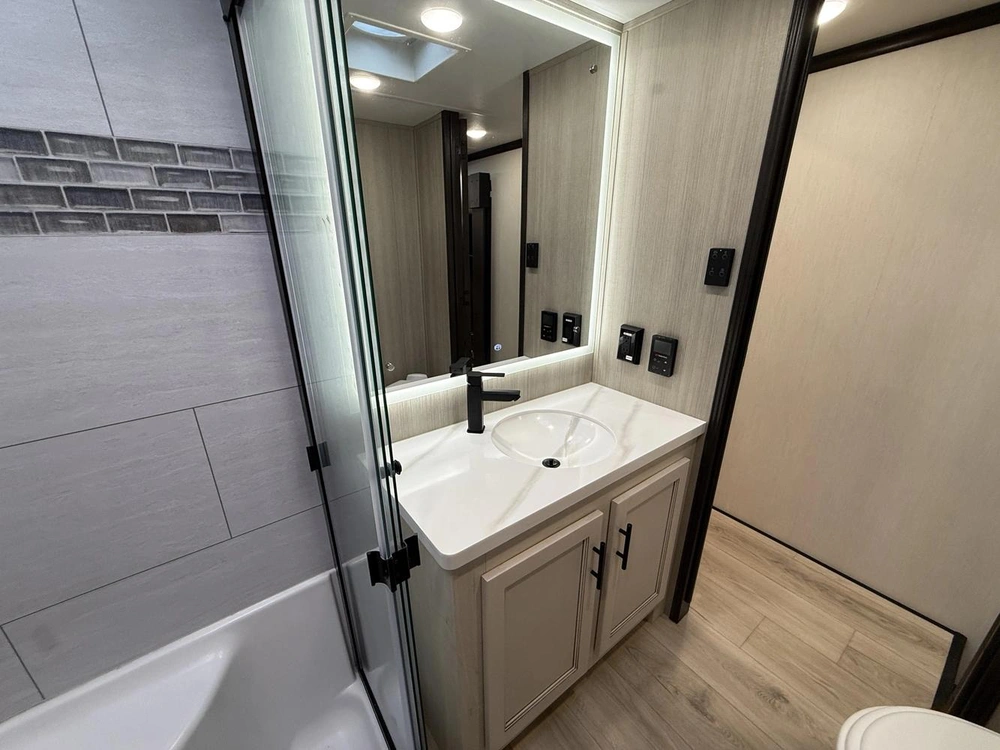 2026 Forest River Vengeance 4413 alt