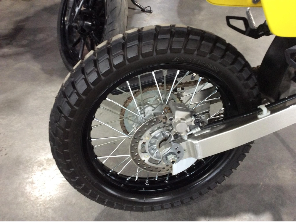 Suzuki Dr-z400 2023 alt