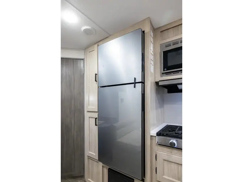 2026 Coachmen Catalina 211BH