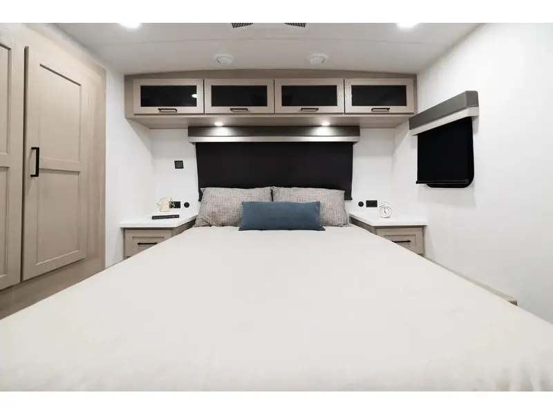 2026 Forest River Flagstaff 26SRD