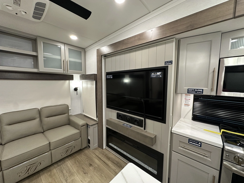 Alliance Rv Paradigm 370fb 2026 alt