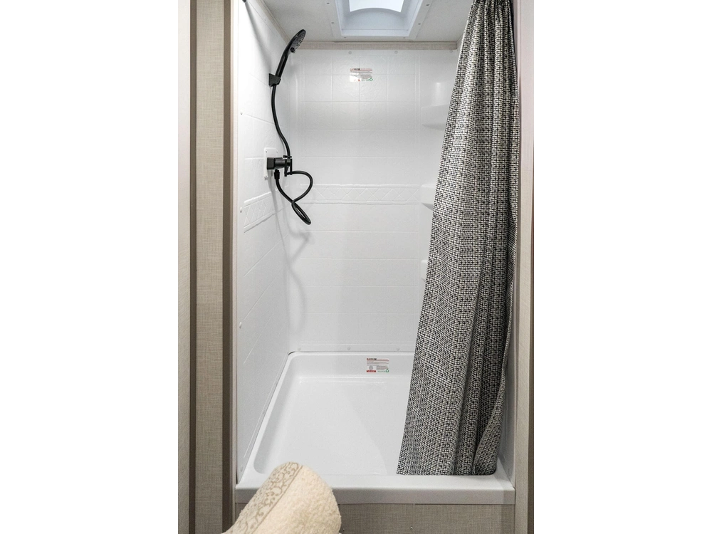 2026 Kz Connect Se C221rbse alt