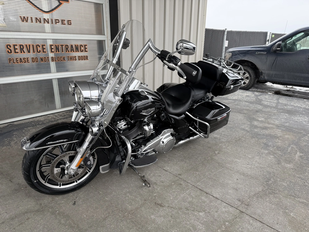 2017 Harley-davidson Flhr-road King alt