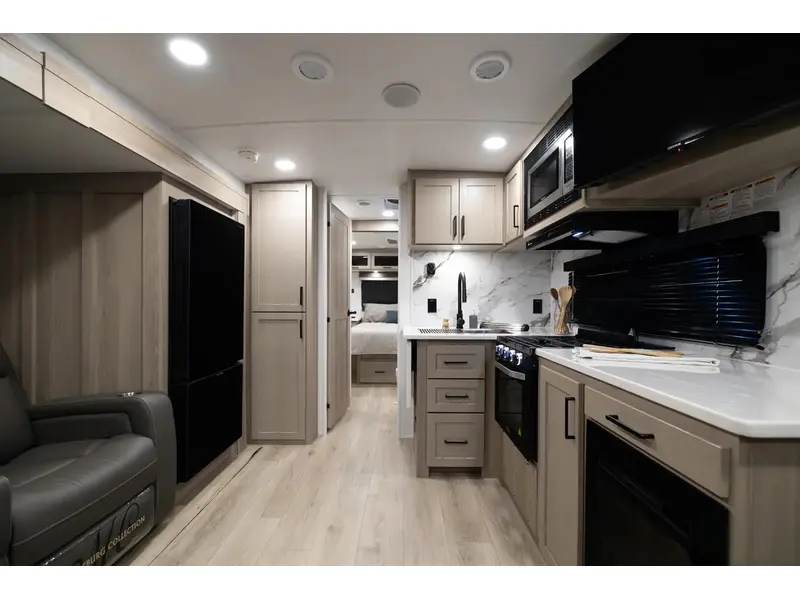 2026 Forest River Flagstaff 26SRD