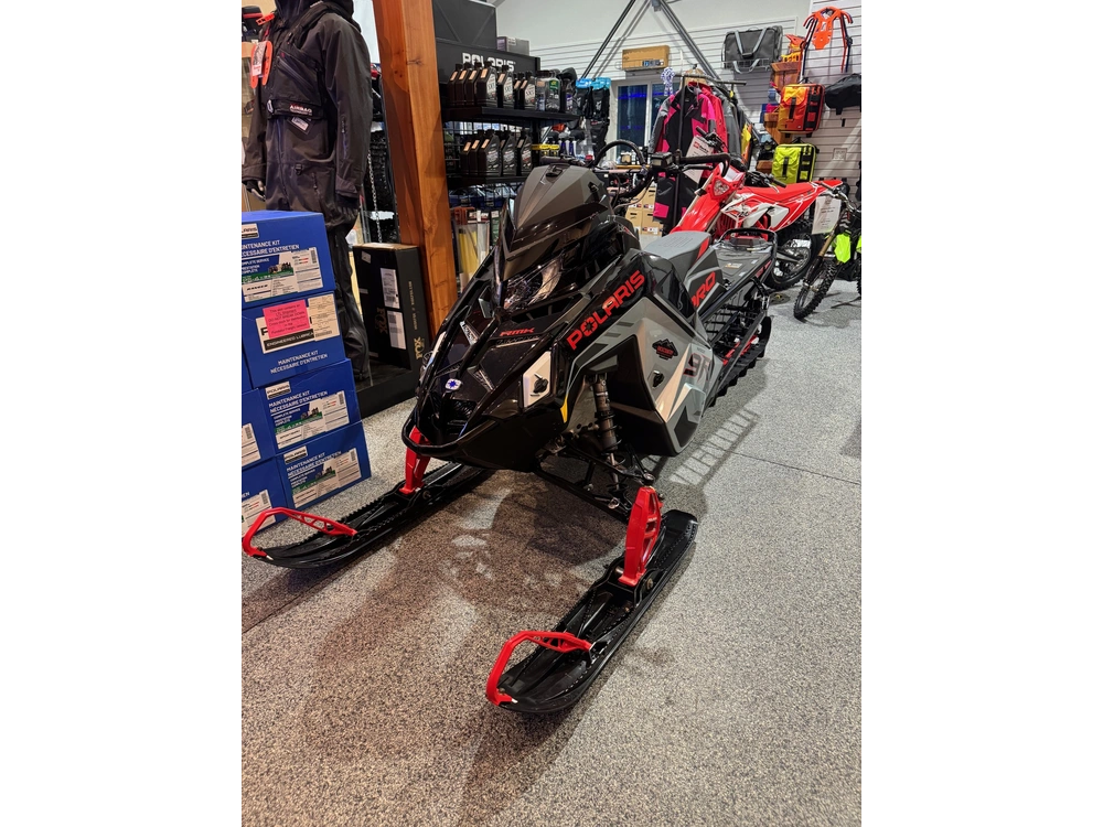 2026 Polaris 9r Rmk Pro 155x3.25 - Frosted Silver Metallic / Black / Indy® Red alt