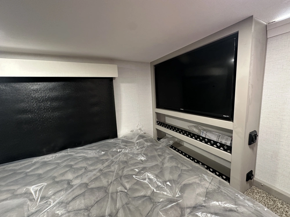 Alliance Rv Benchmark 44lft 2026 alt