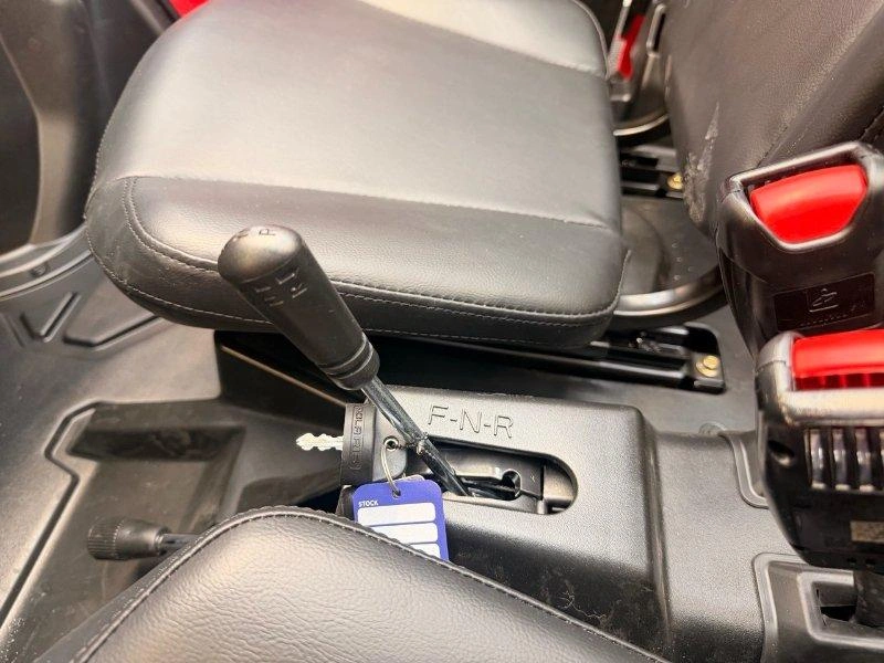 Polaris Rzr 200 Efi 2026 alt