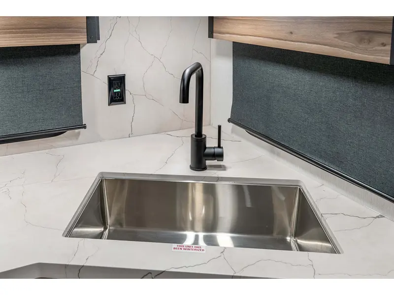 2026 KZ Connect SE C211MKSE