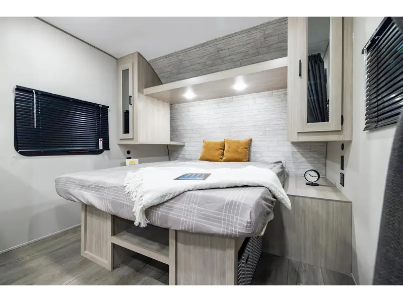 2026 Coachmen Catalina 211BH