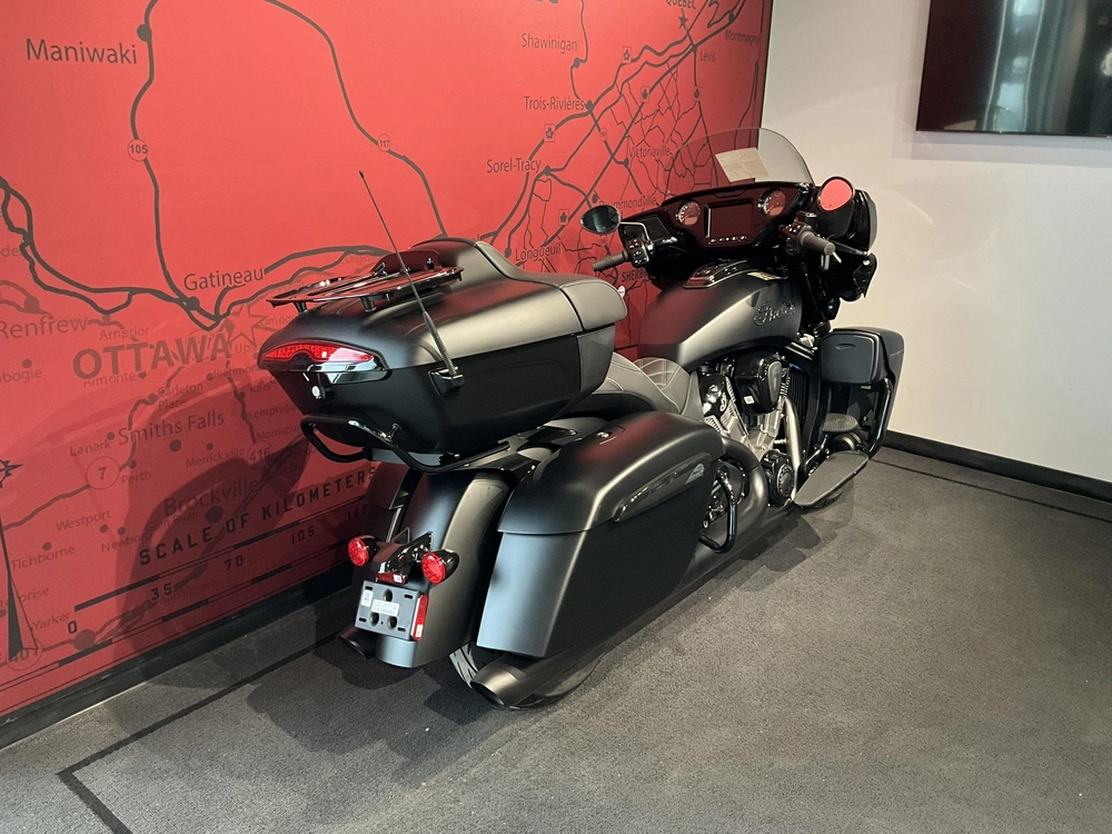 Indian Motorcycle Roadmaster Powerplus Dark Horse 2026 alt