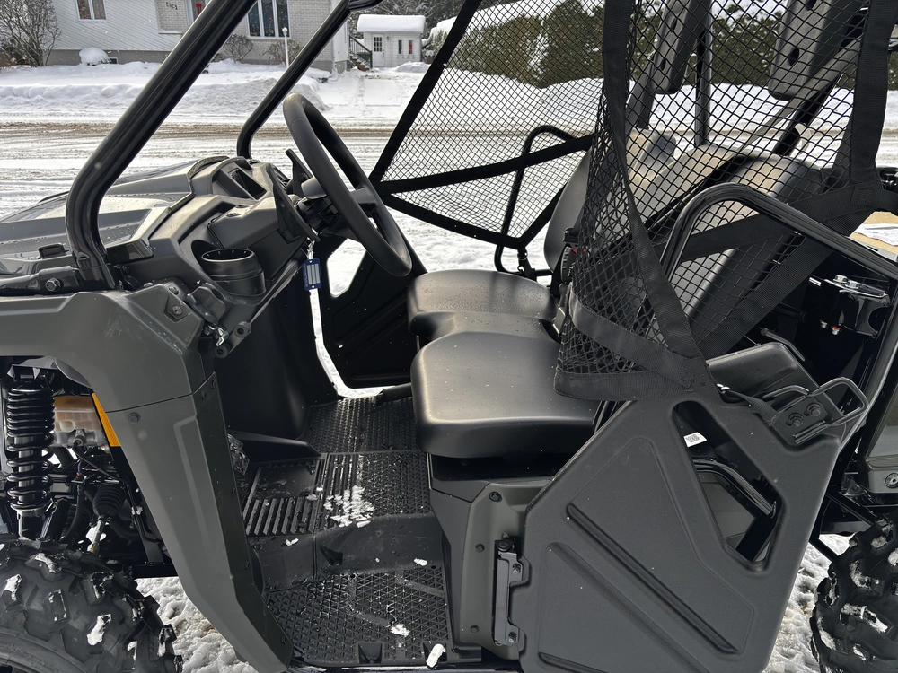 Honda Pioneer 520 2026 alt