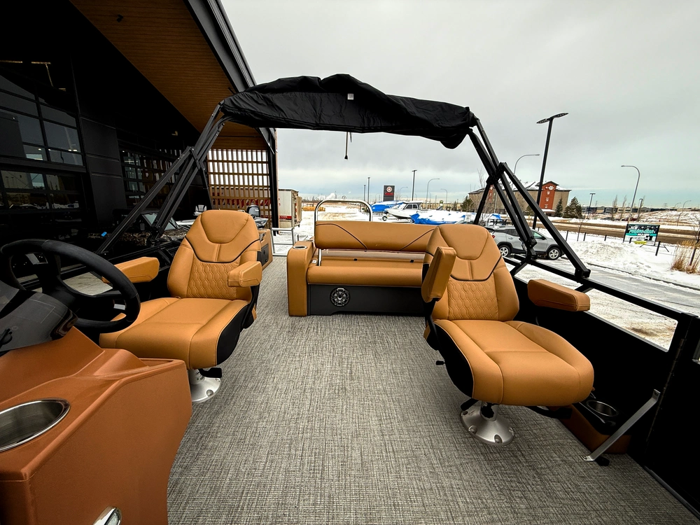 2025 Legend Vetta Kuhl 23 Crl Sport alt