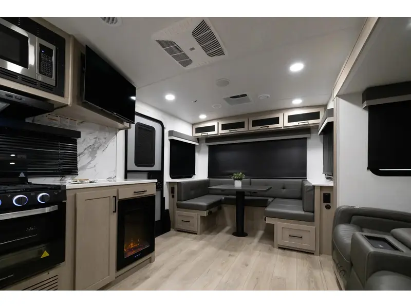 2026 Forest River Flagstaff 26SRD