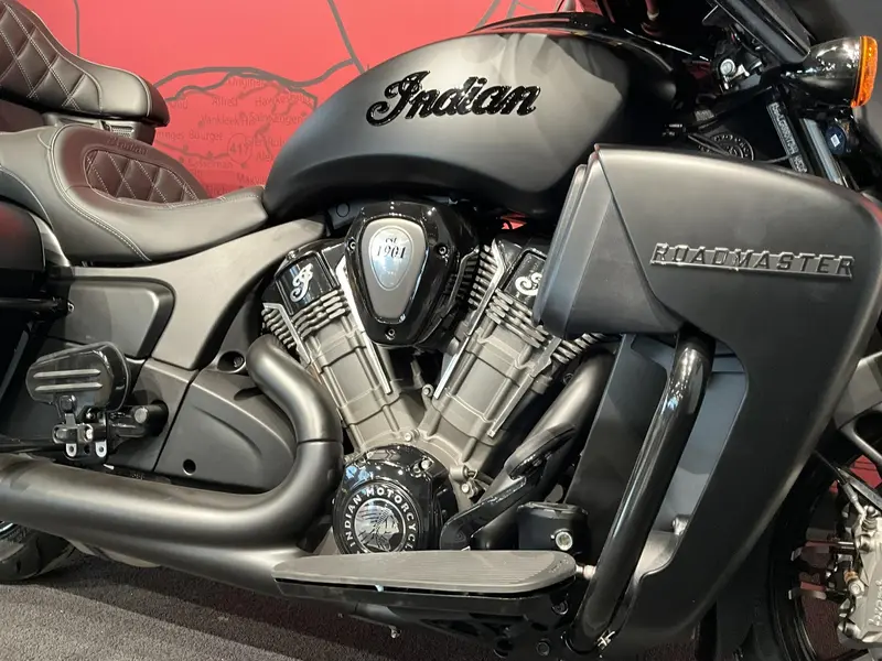 2026 Indian Motorcycle Roadmaster PowerPlus Dark Horse