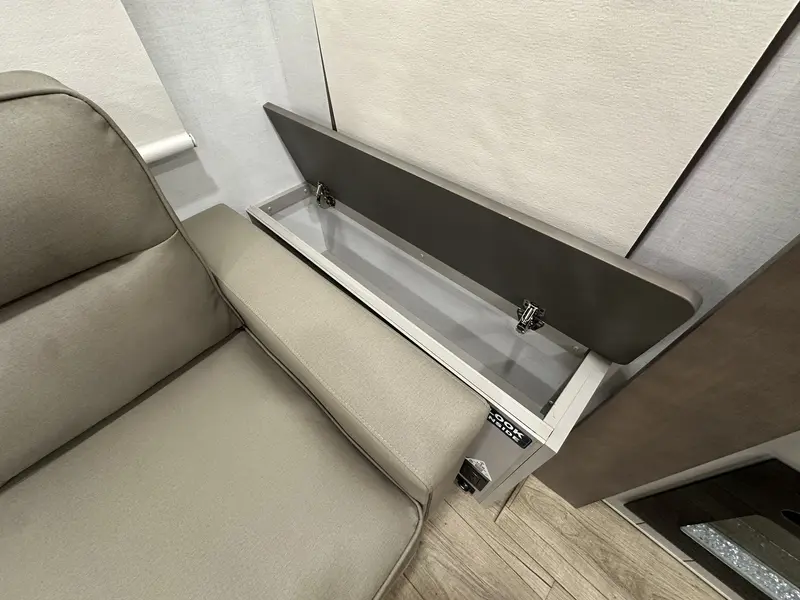 Alliance RV Paradigm 370FB 2026