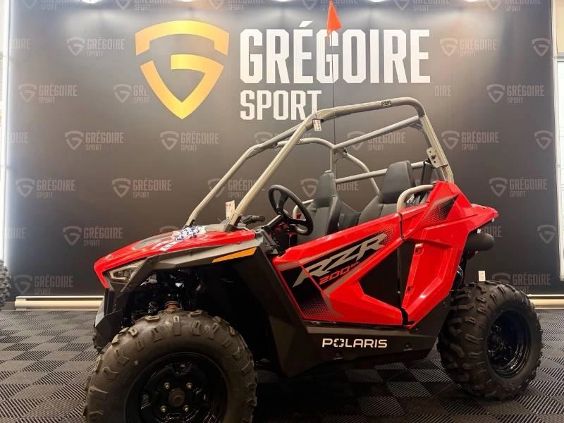 Polaris Rzr 200 Efi 2026 alt