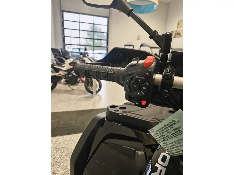 2026 CFMOTO CFORCE 800 TOURING