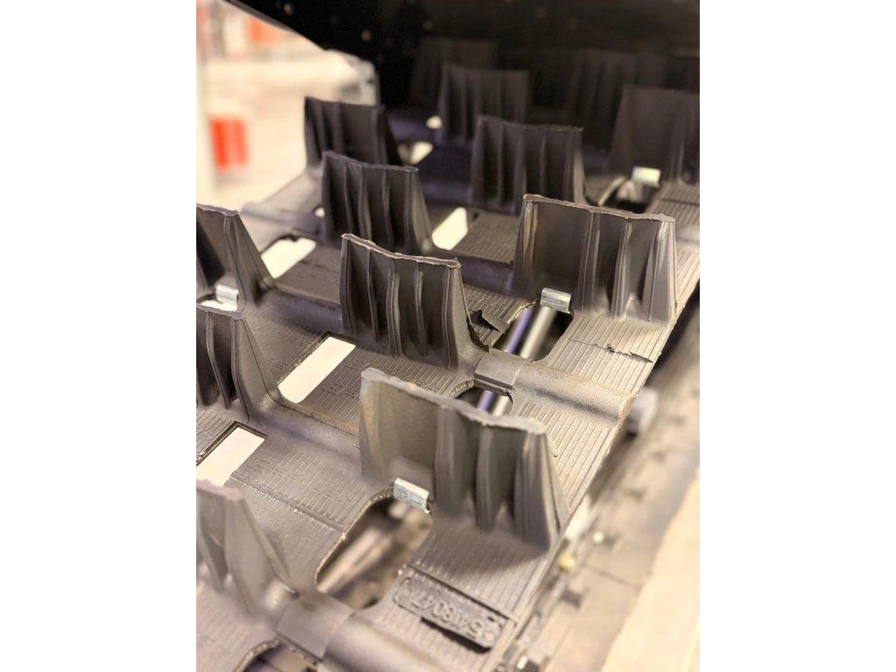 Polaris 850 Rmk Khaos 155 2025 alt