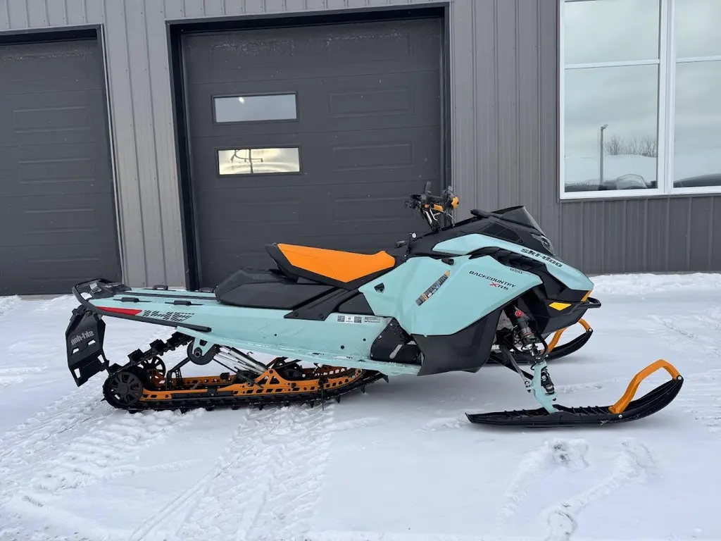 2024 Ski-Doo Backcountry XRS 850 E-TEC 146''