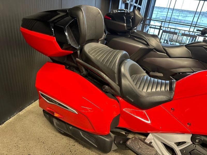 Can-am Spyder F3 Limited (se6) 2024 alt