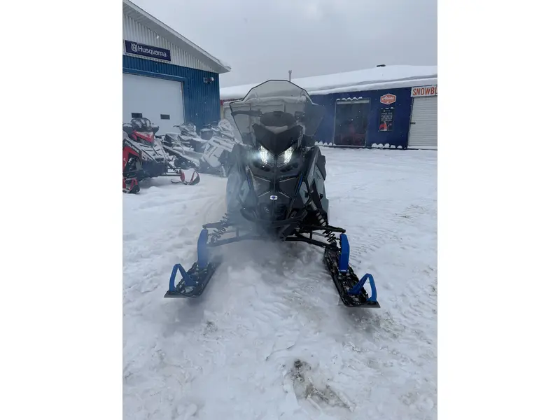2026 Polaris 650 VOYAGEUR ADVENTURE ULTIMATE 155 X 2.0