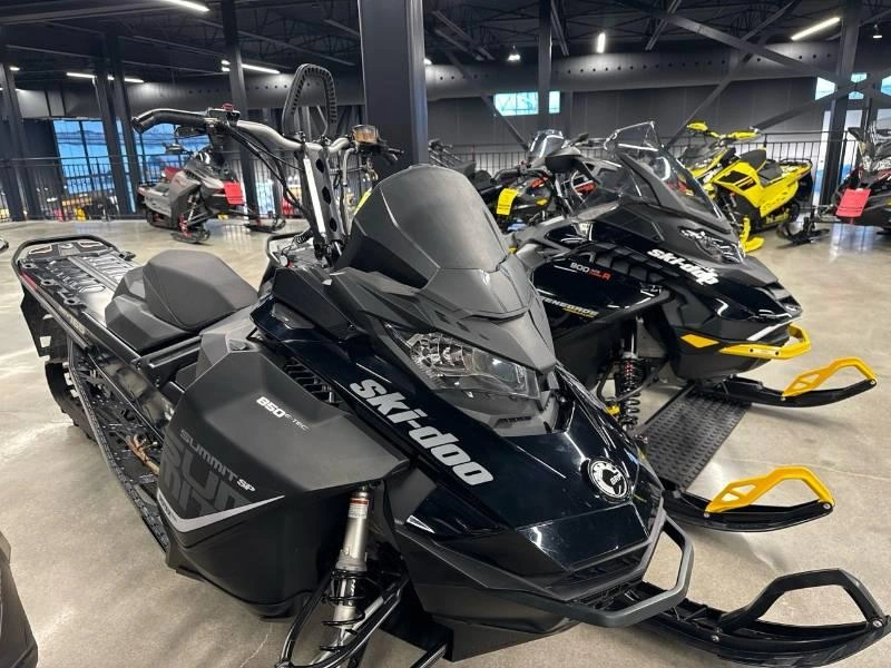 2018 Ski-doo Summit Sp 165 E 850 E-tec alt