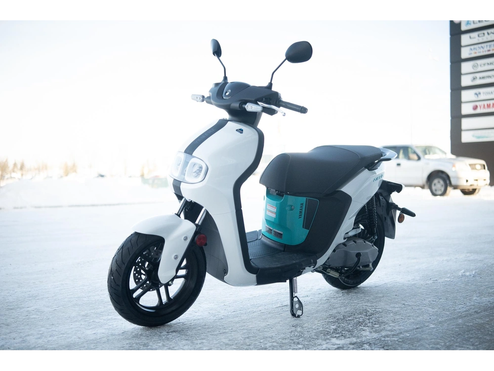 2025 Yamaha Neo alt