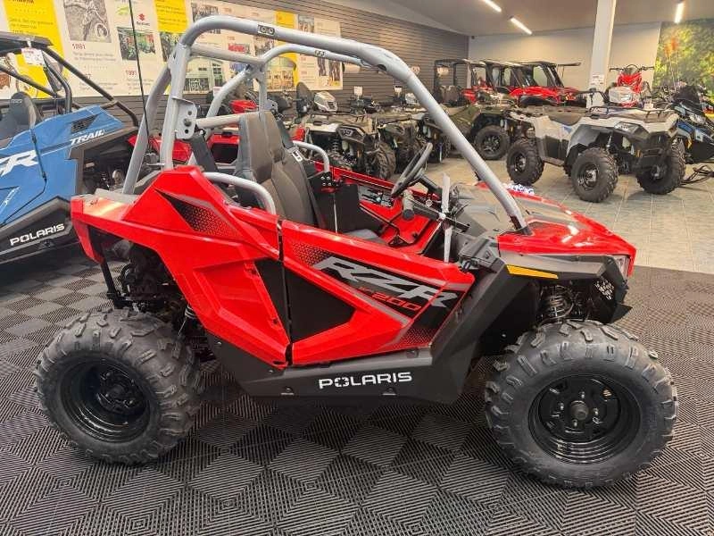Polaris Rzr 200 Efi 2026 alt