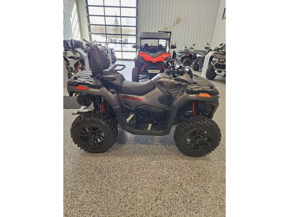 2026 Cfmoto Cforce 800 Touring alt