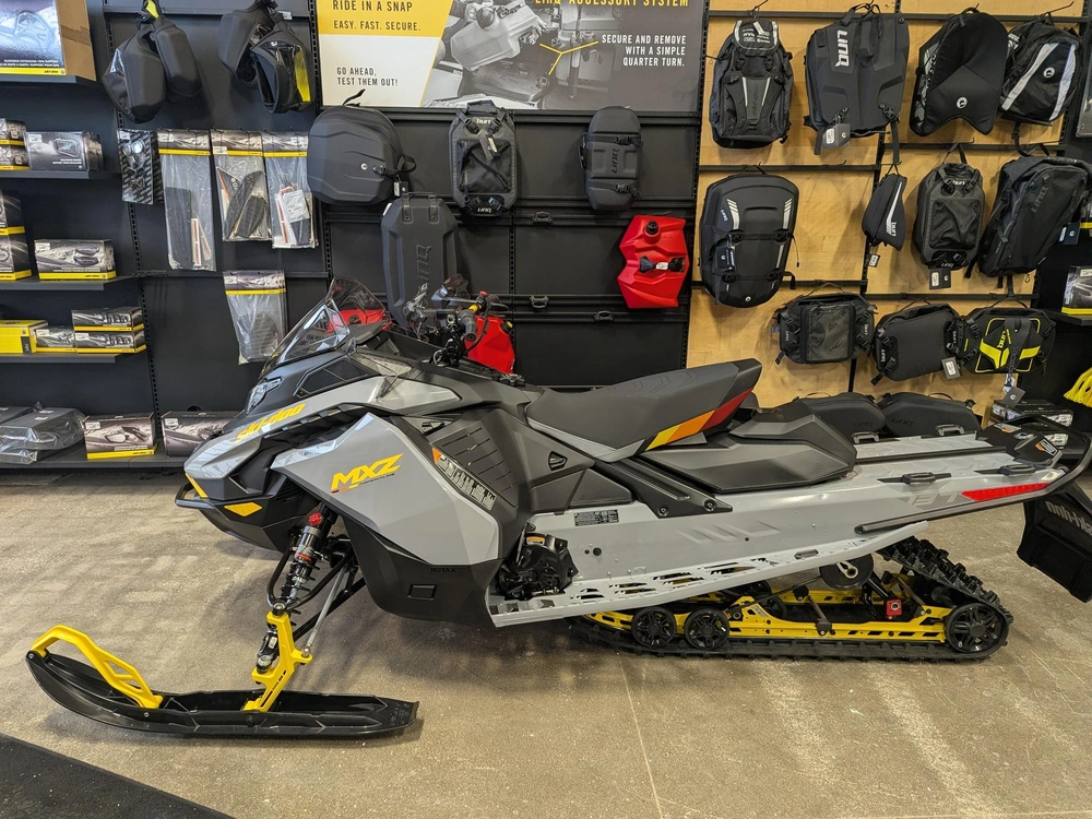 2026 Ski-doo Mxz Adr Blizzard 137 850 alt