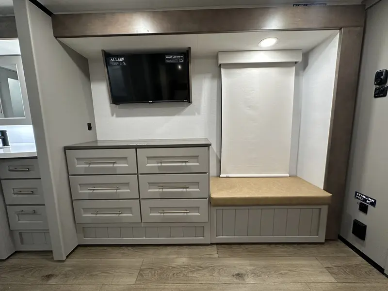 Alliance RV Paradigm 370FB 2026