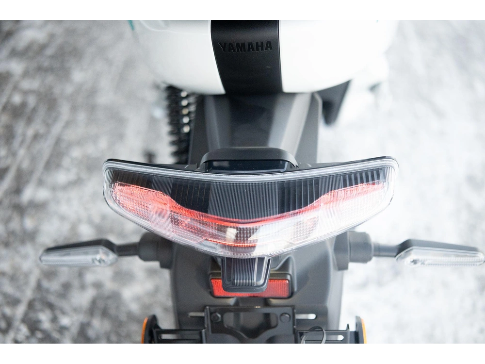 2025 Yamaha Neo alt