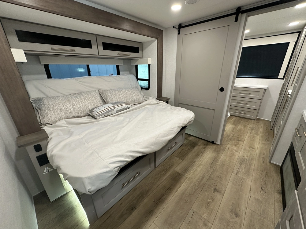 Alliance Rv Benchmark 44lft 2026 alt