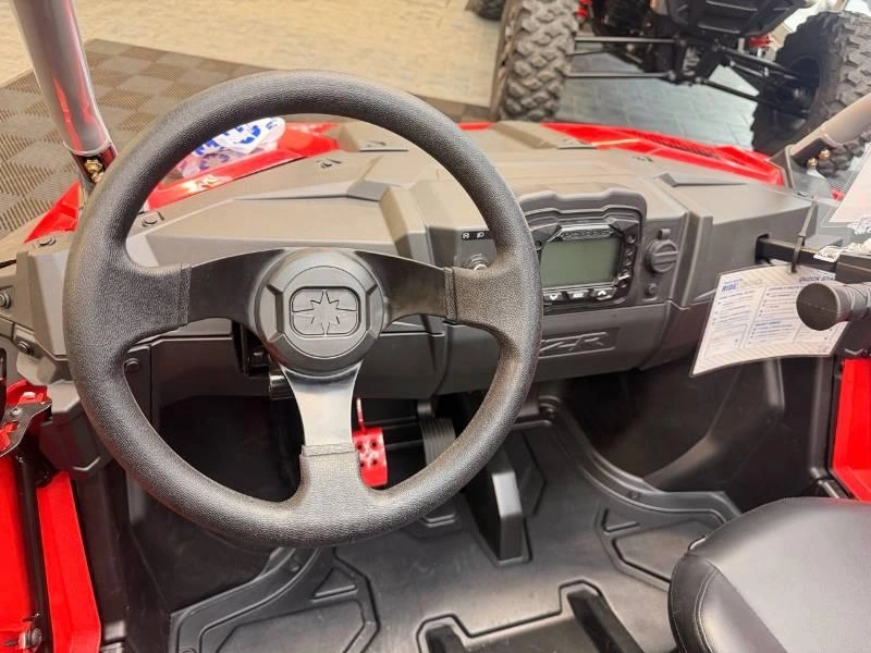 Polaris Rzr 200 Efi 2026 alt