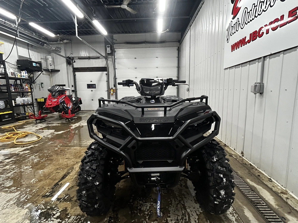 2026 Polaris Sportsman 570 Trail Black alt