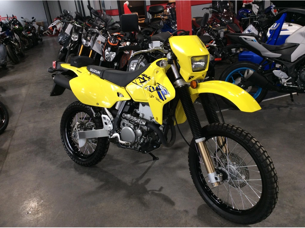 Suzuki Dr-z400 2023 alt