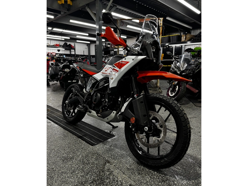 Ktm 390 Adventure X 2025 alt
