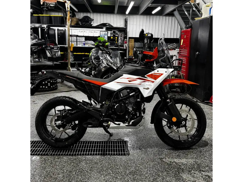 2025 KTM 390 ADVENTURE X