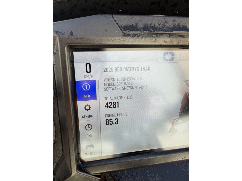 2025 Polaris 850 Indy Vr1 Dynamix 137 alt