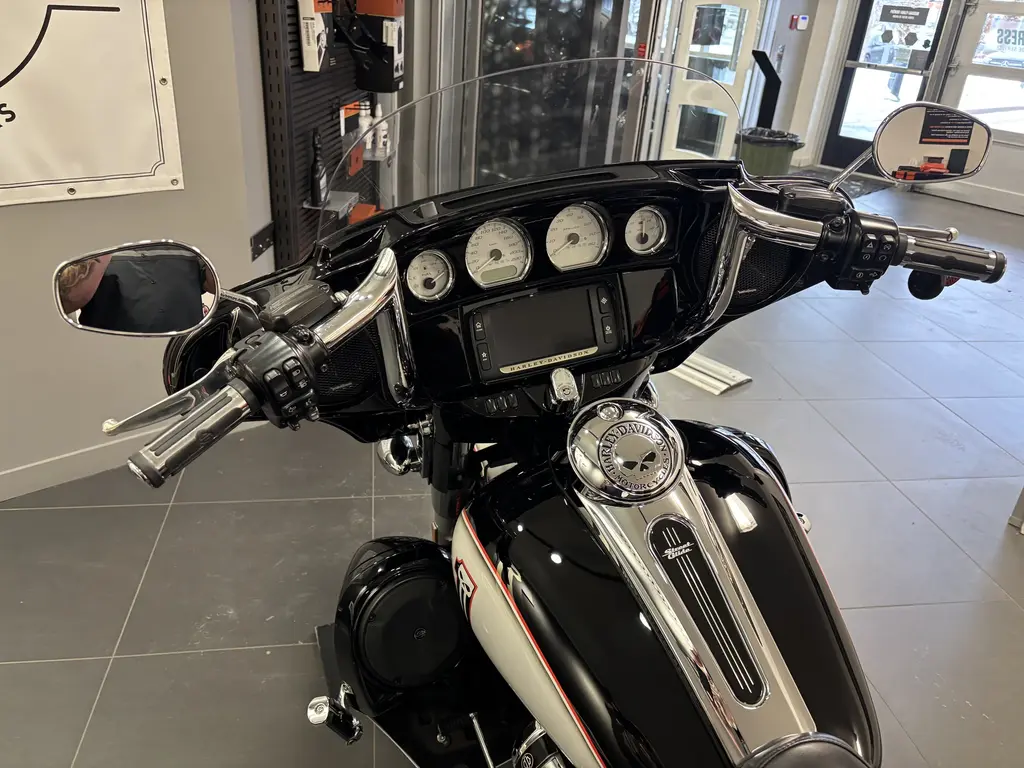 2018 Harley-Davidson FLHX STREET GLIDEFLHX