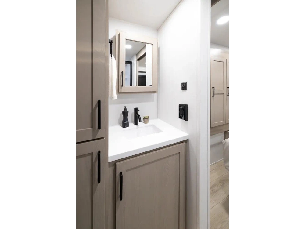 Forest River Flagstaff 26srd 2026 alt