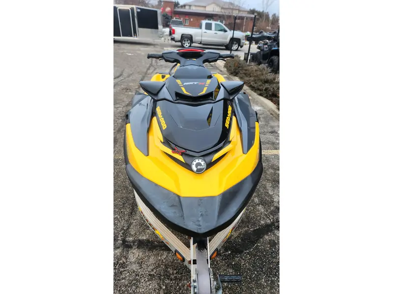 2021 Sea-Doo RXT X 300 AUDIO thumbnail 4