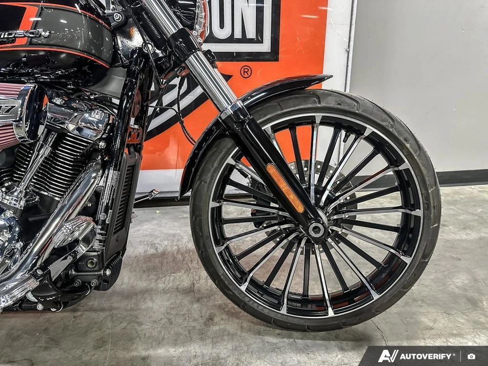 2024 Harley-davidson Breakout alt